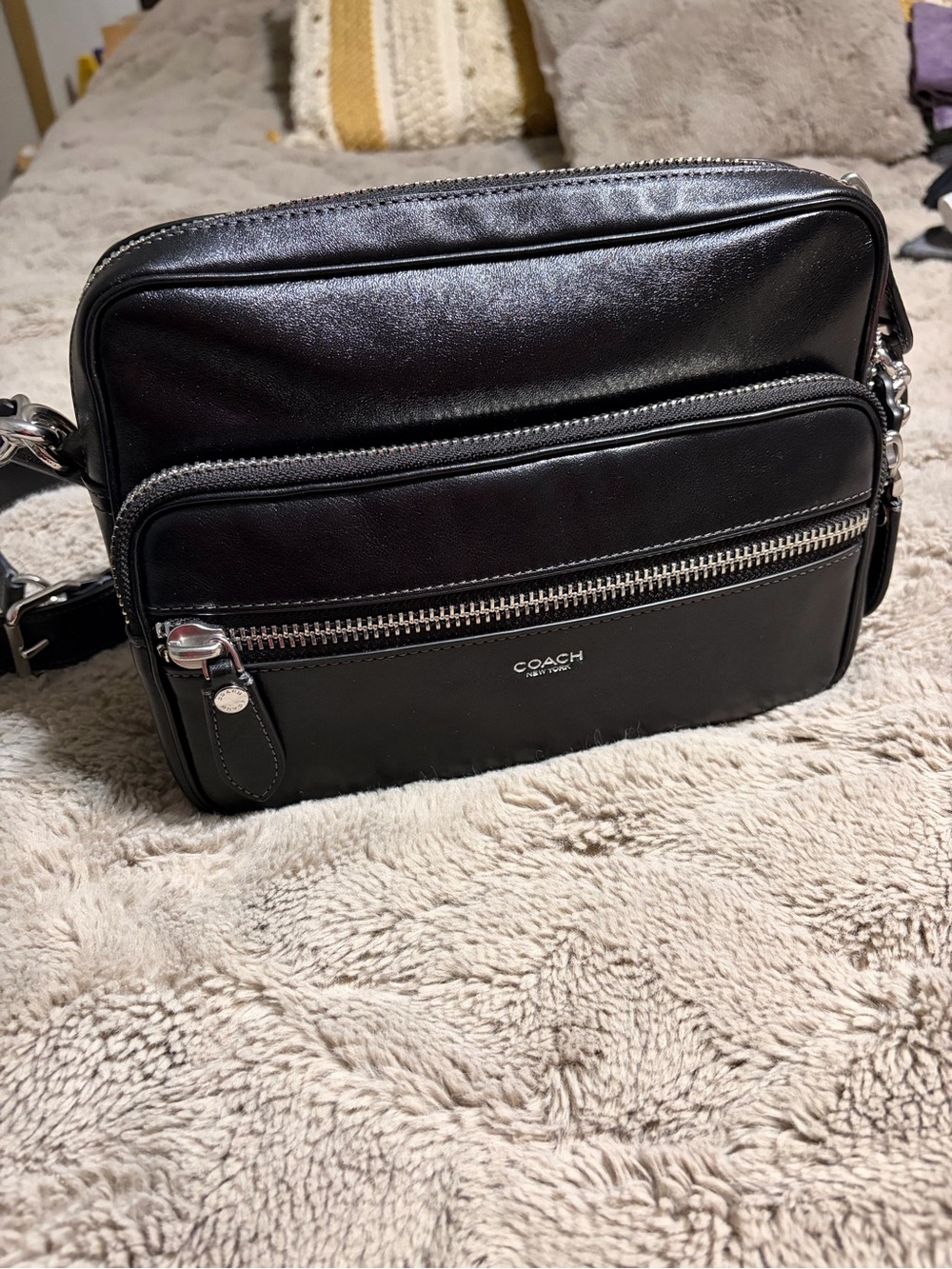 Coach Dakota Crossbody Bag - Picture 2 of 10